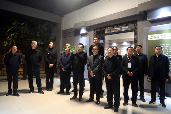 战斗篮球队5H3A3213.jpg