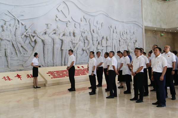 参观党风廉政教育基地IMG_3617.jpg